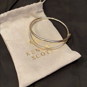 Kendra Scott gold bangle